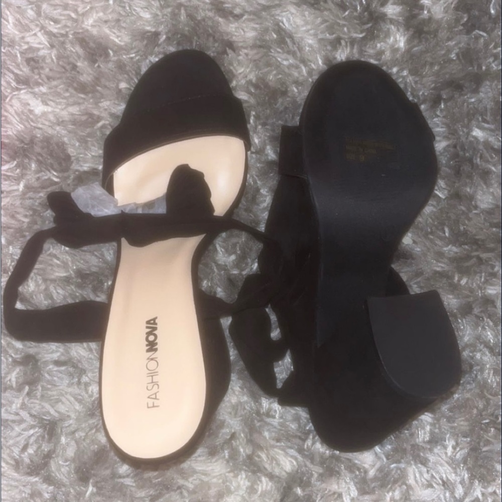 Size 9 women’s shoes